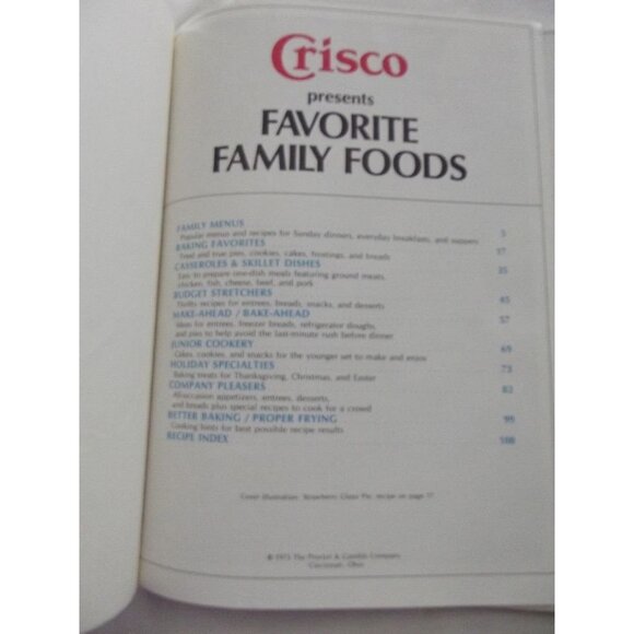 Crisco's Favorite Family Foods Cookbook Vtg Copyright 1973 Hardcover recipe book - Picture 5 of 16